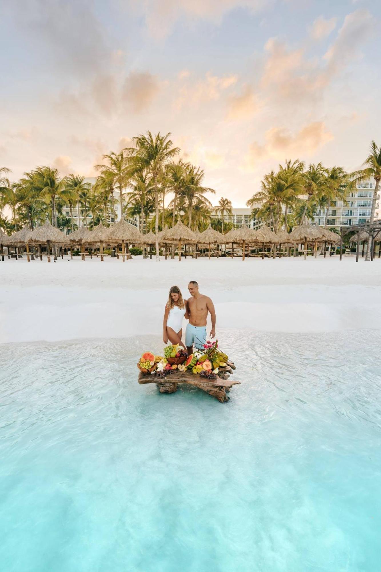 Aruba Marriott Resort & Stellaris Casino Palm Beach Exterior photo